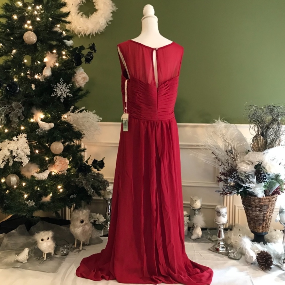 Formal evening bridesmaid dress - Picture 3 of 7